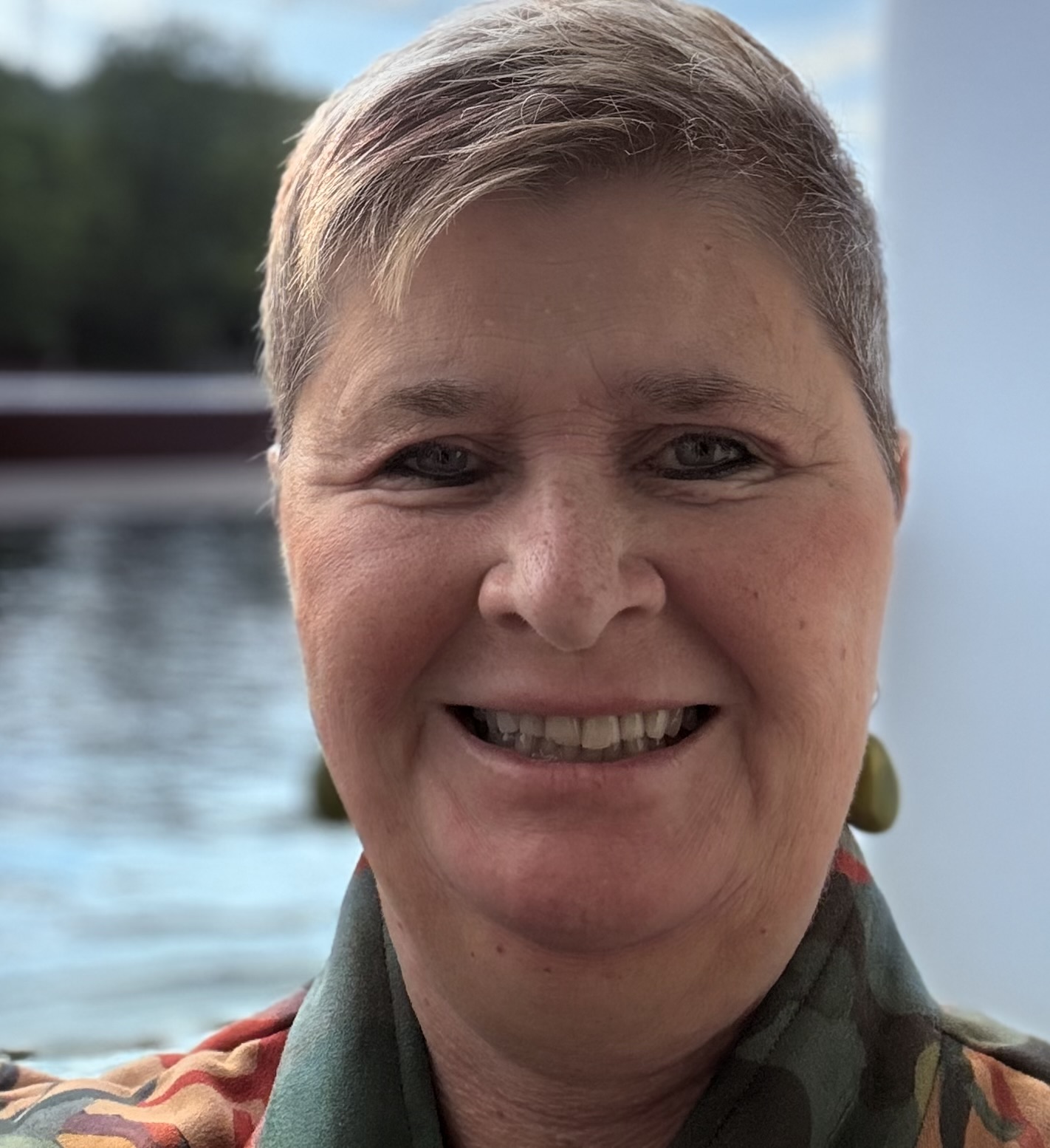 Tammy Devine (Headshot)